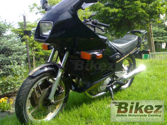 1986 Yamaha XZ 550 S photo